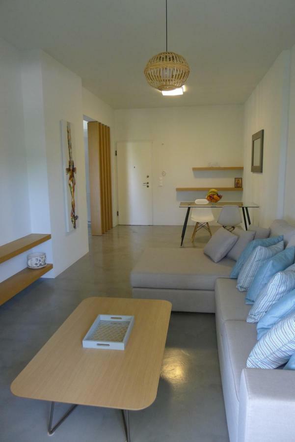 Deluxe Apartment In Vouliagmeni เอเธนส์ ภายนอก รูปภาพ