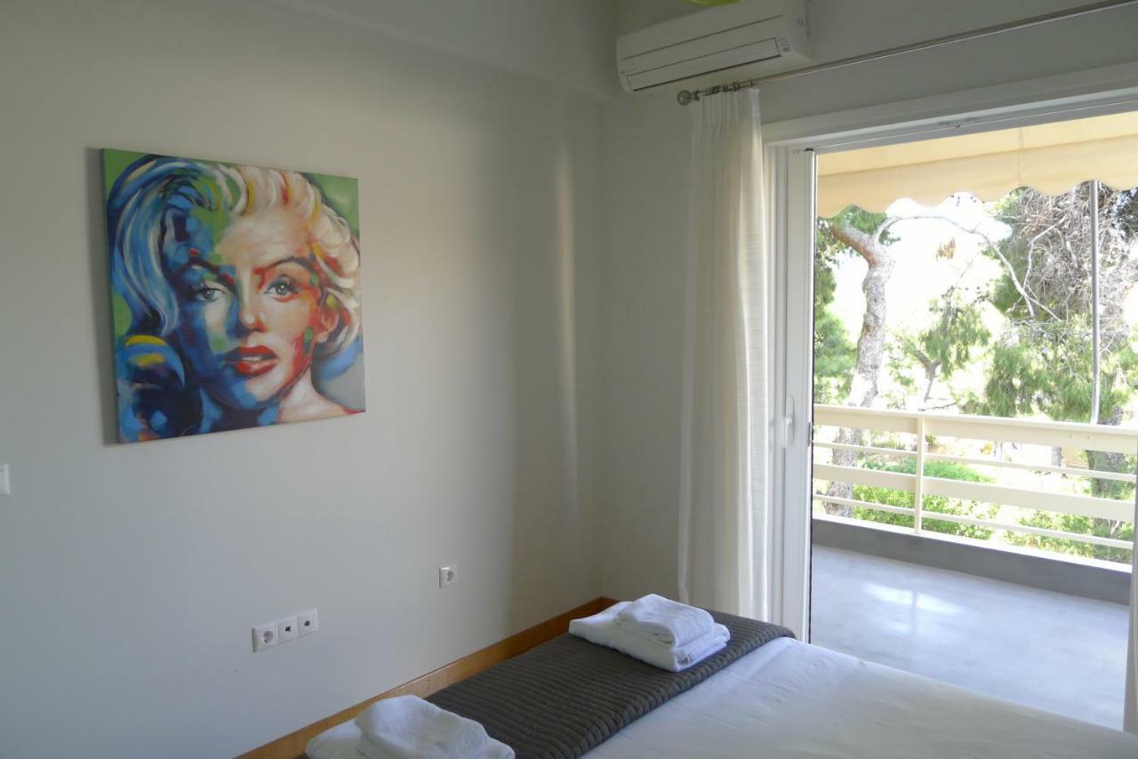 Deluxe Apartment In Vouliagmeni เอเธนส์ ภายนอก รูปภาพ